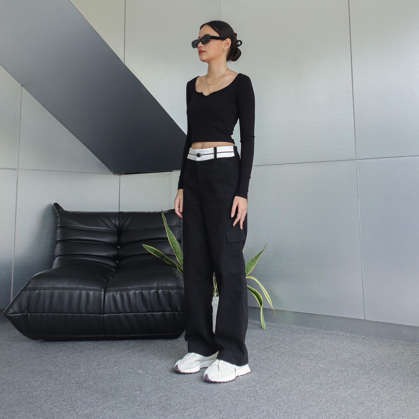 Alexandria Reversed Waistband Cargo Pants