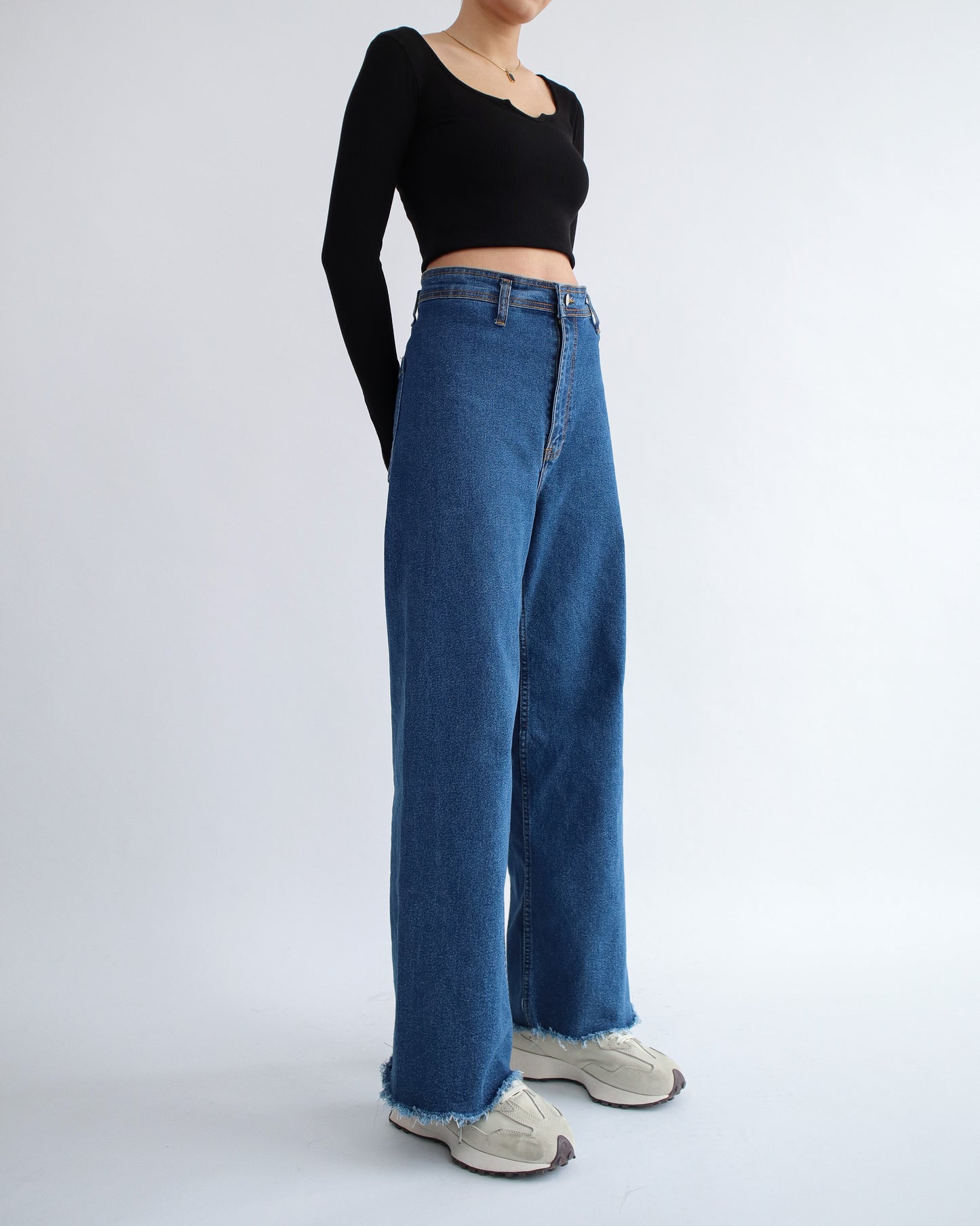 Gia Wide Leg Jeans - Medium Blue