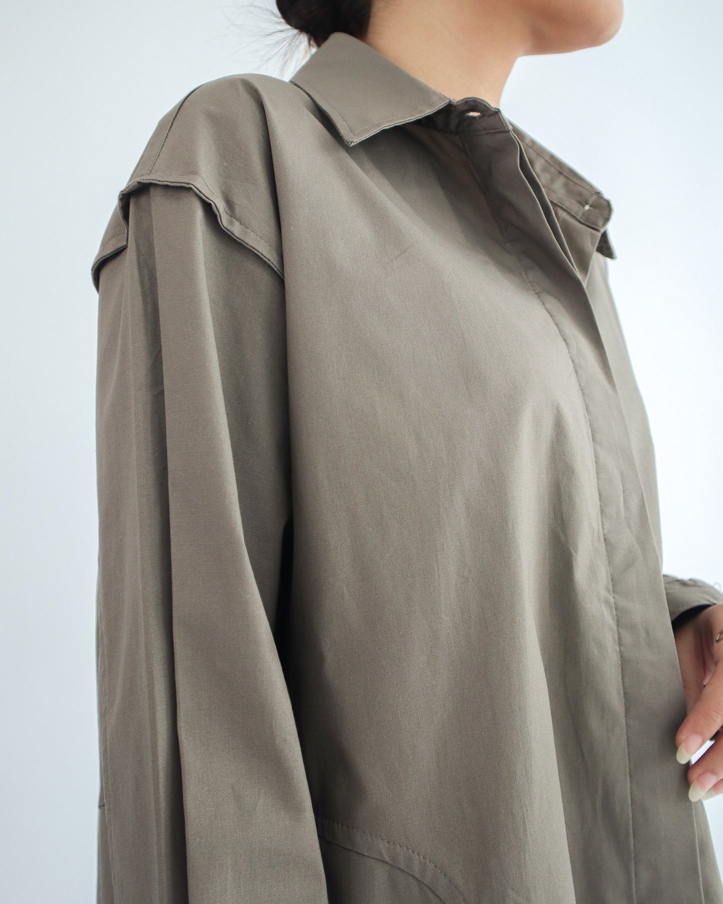 Stovia Crease Side Oversized Shirt - Dark Taupe