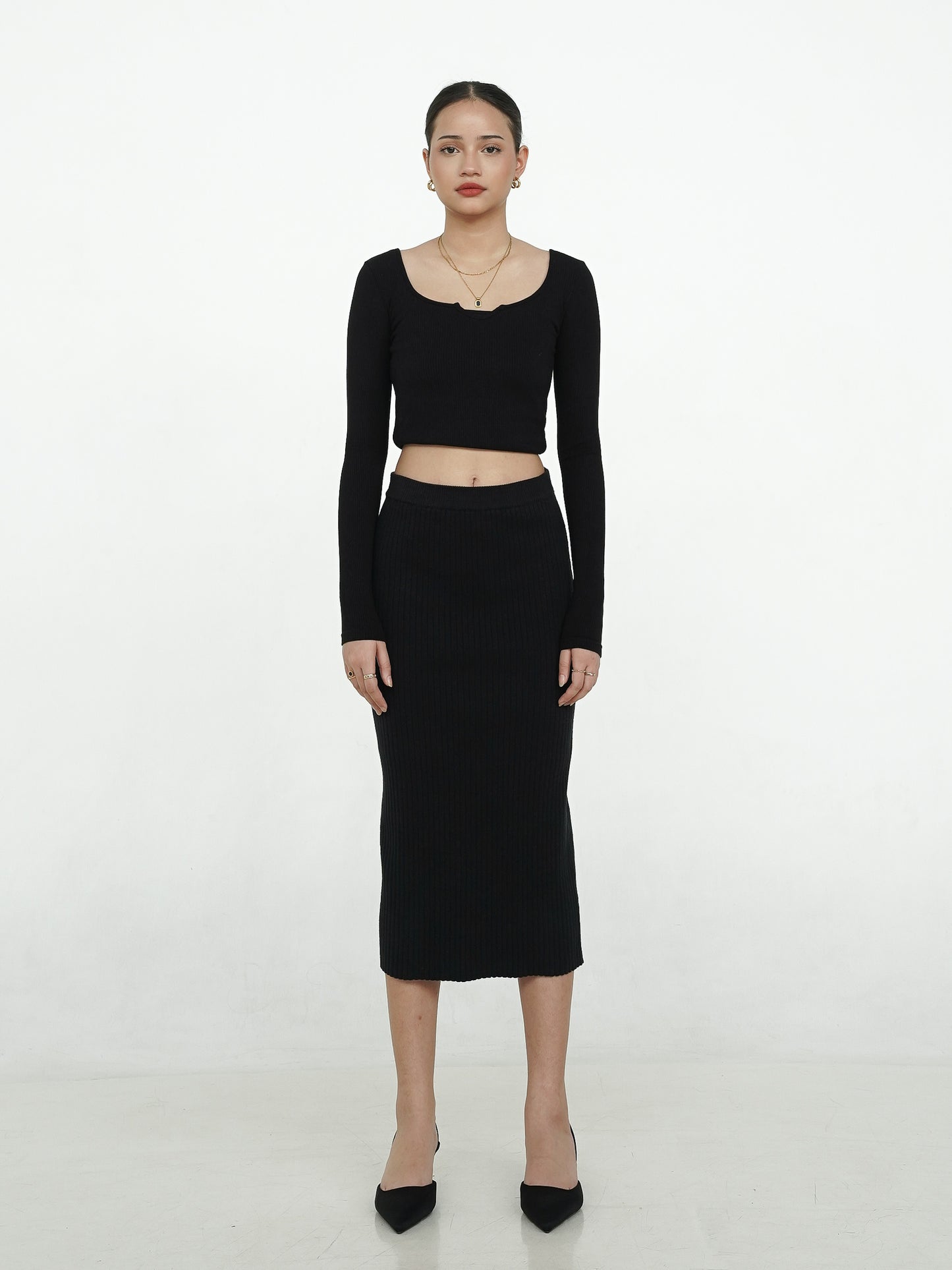 Sofia Ribbed Midi Skirt - Black
