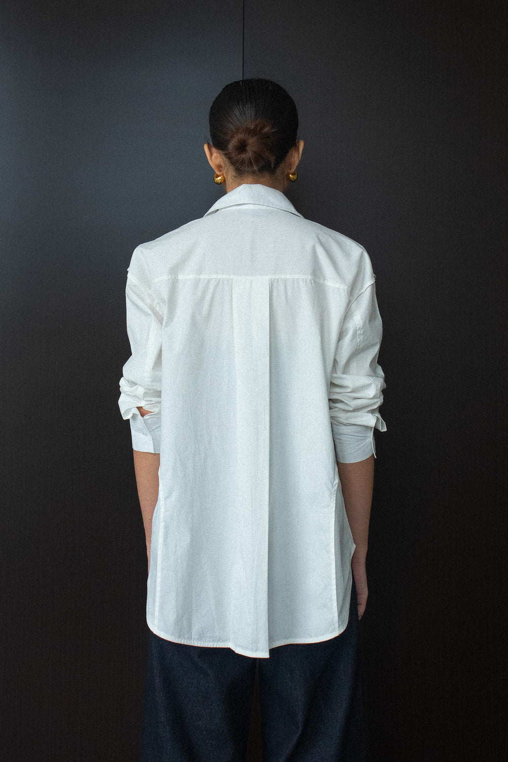 š¦šš¼šš¶š® ššæš²š®šš² š¦š¶š±š² š¢šš²šæšš¶šš²š± š¦šµš¶šæš - White