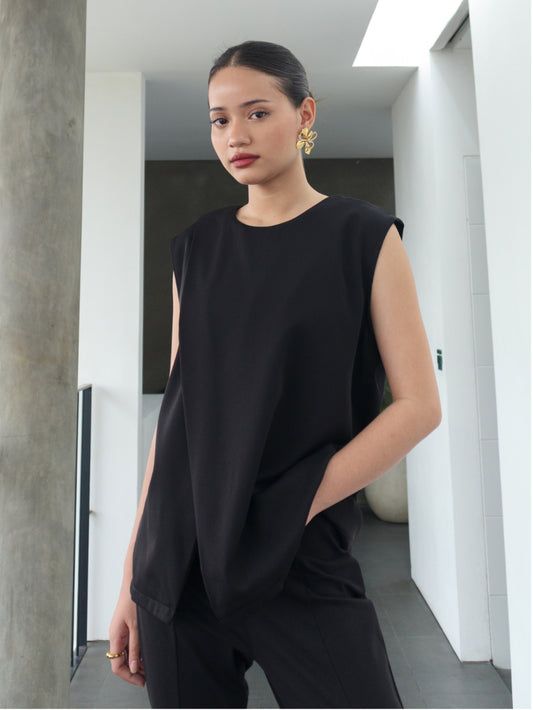 Victoria Assymetric Sleevesee Top - Black