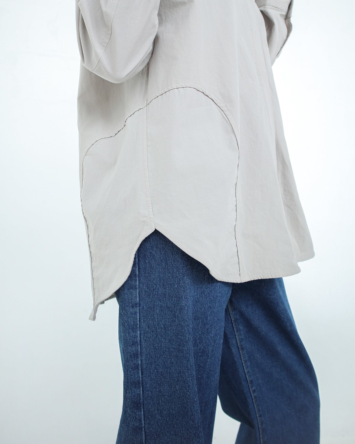 Stovia Crease Side Oversized Shirt