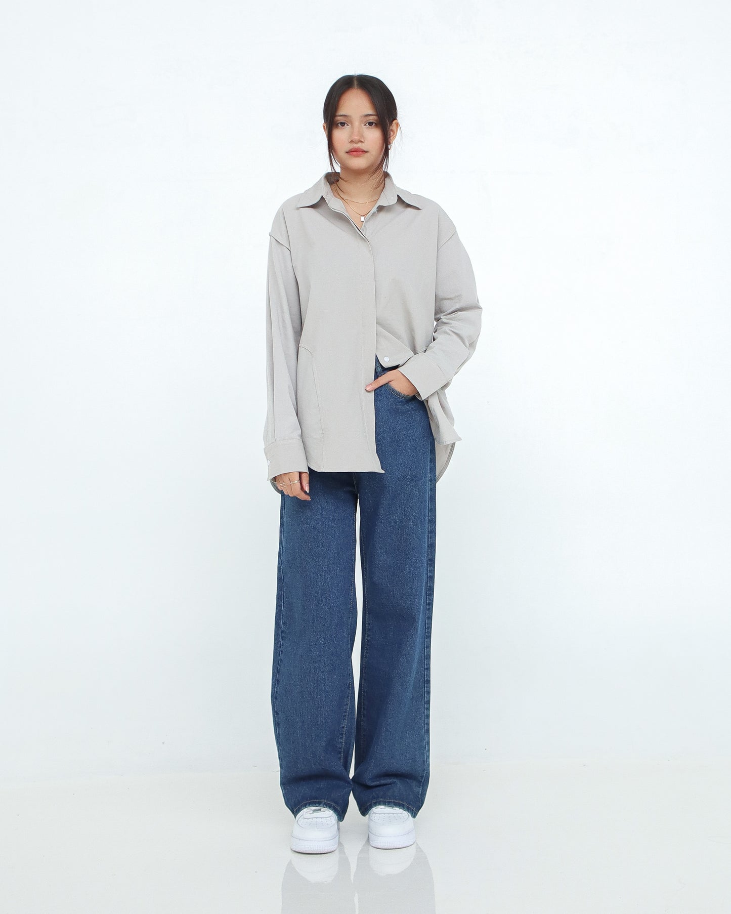 Stovia Crease Side Oversized Shirt