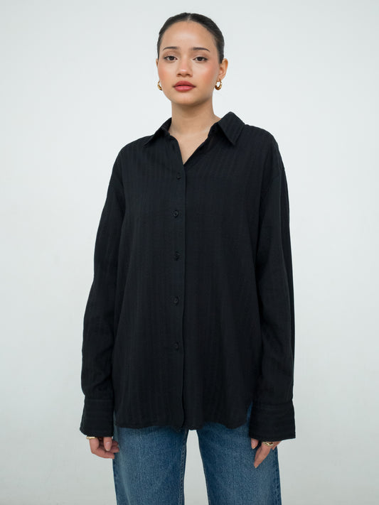 Alicia Embroidery Oversized Shirt Black