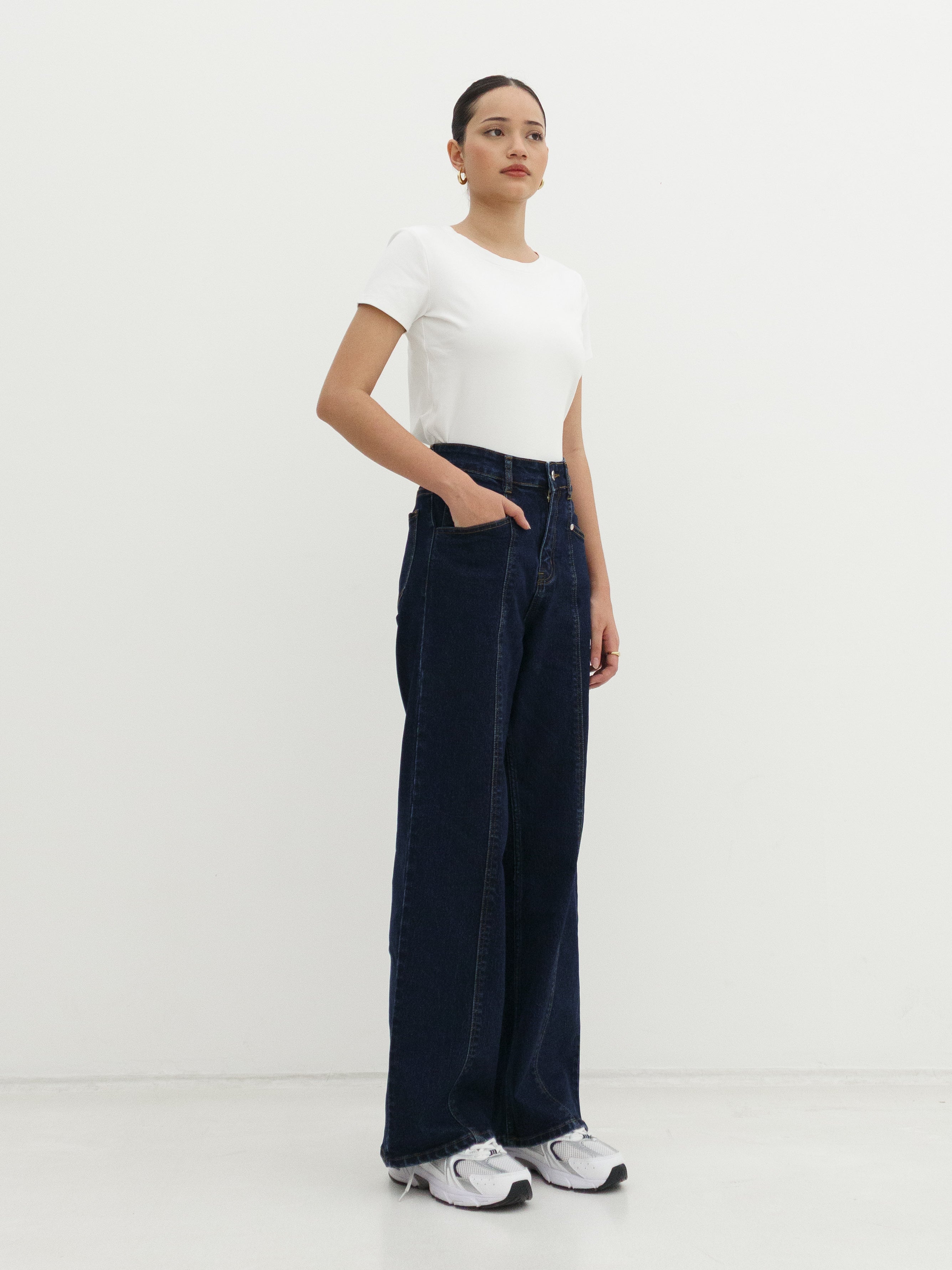 Cia Straight Leg Jeans