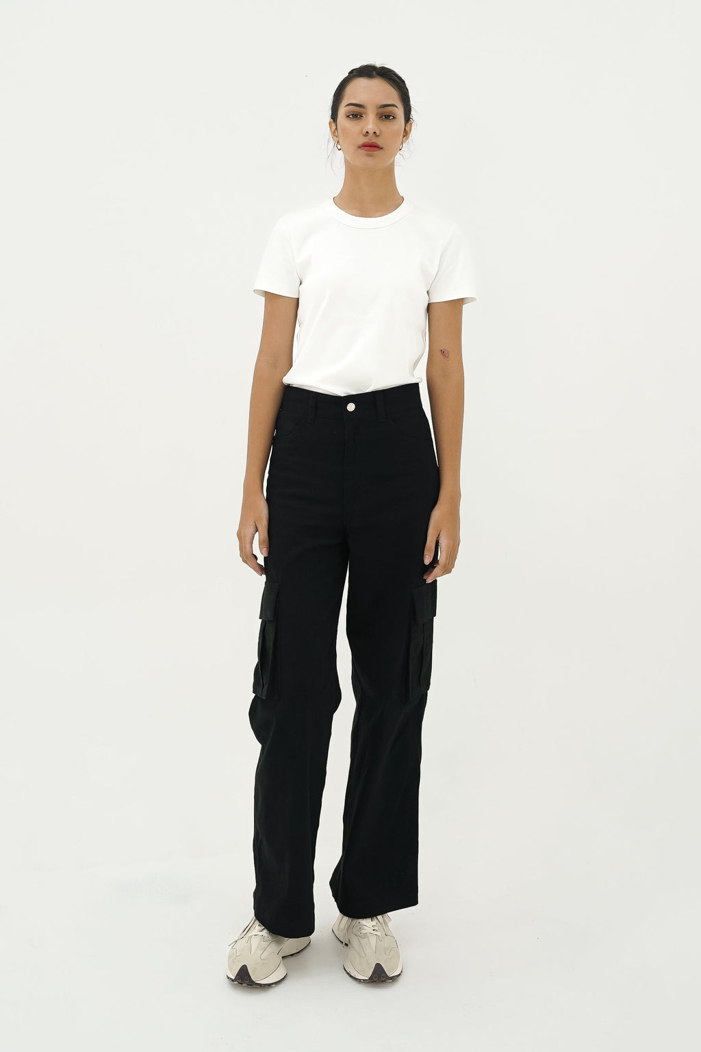 Joia Straight Cargo