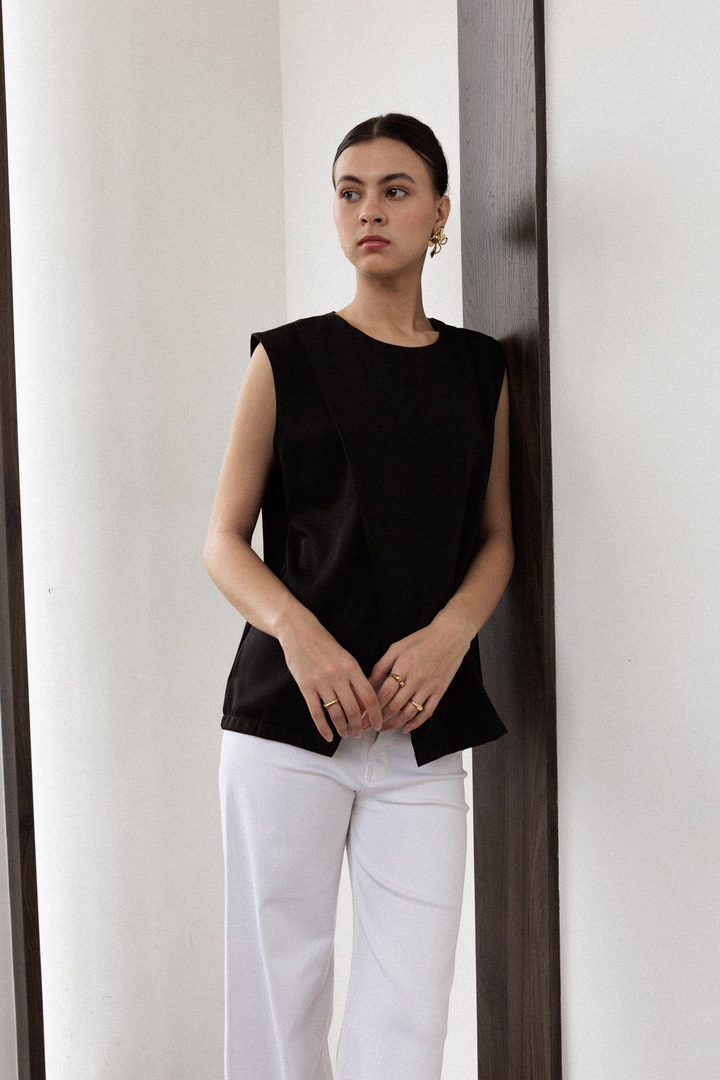 Victoria Assymetric Sleevesee