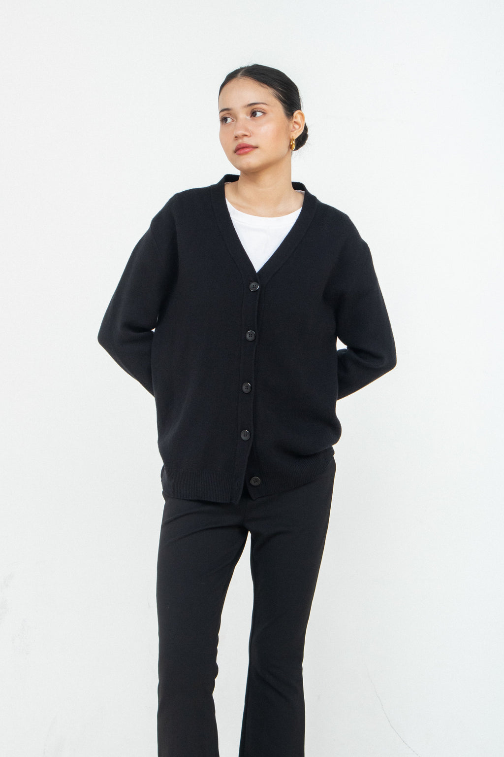 Kia V-neck Cardigan