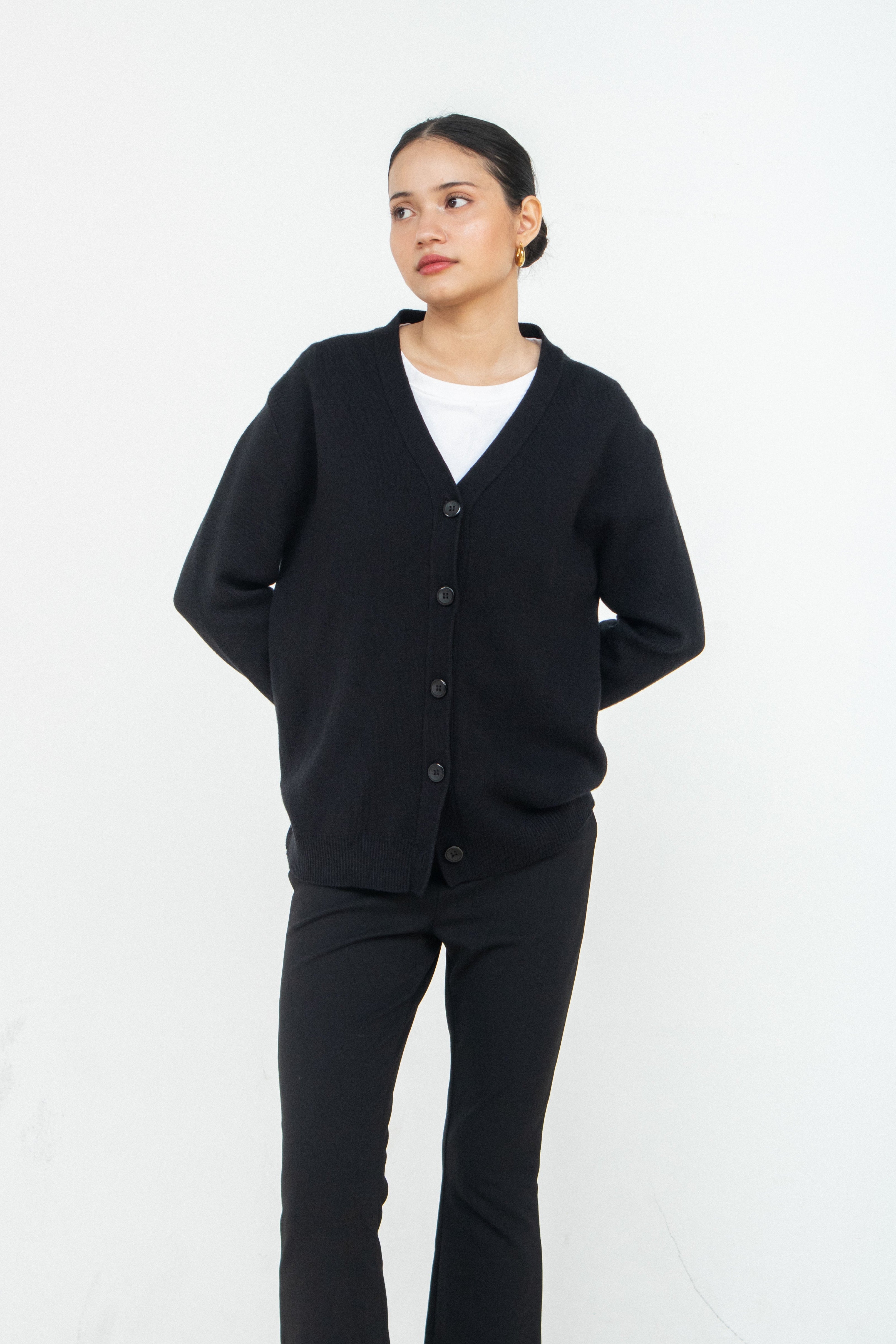 Kia V-neck Cardigan