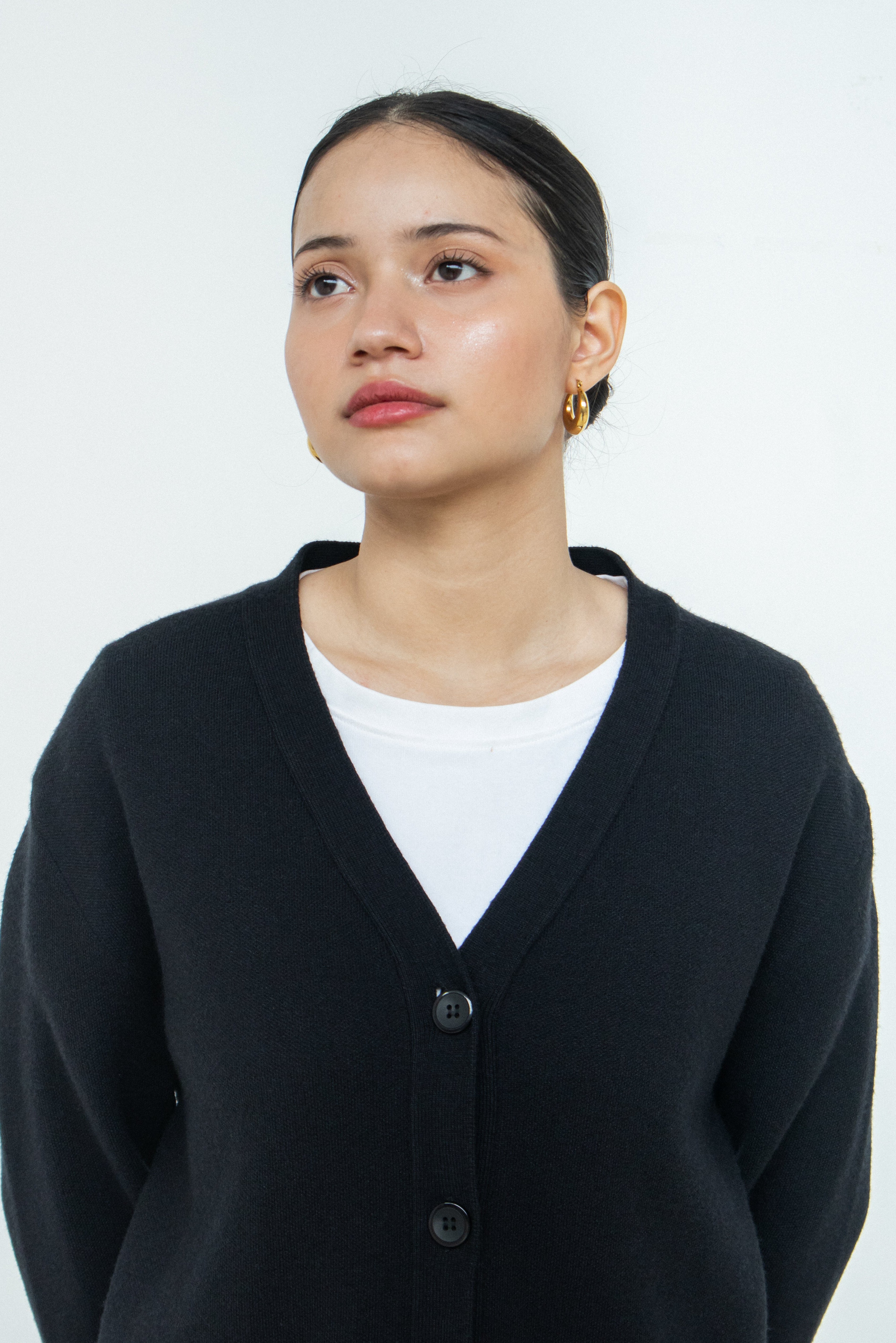 Kia V-neck Cardigan