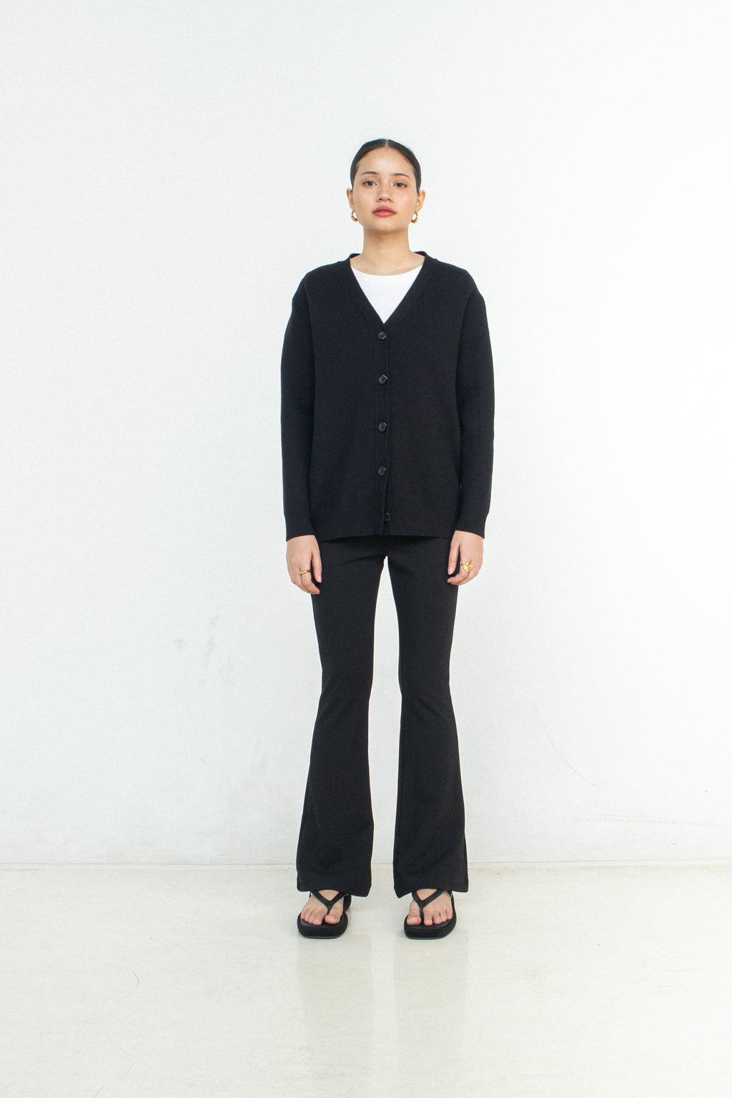 Kia V-neck Cardigan
