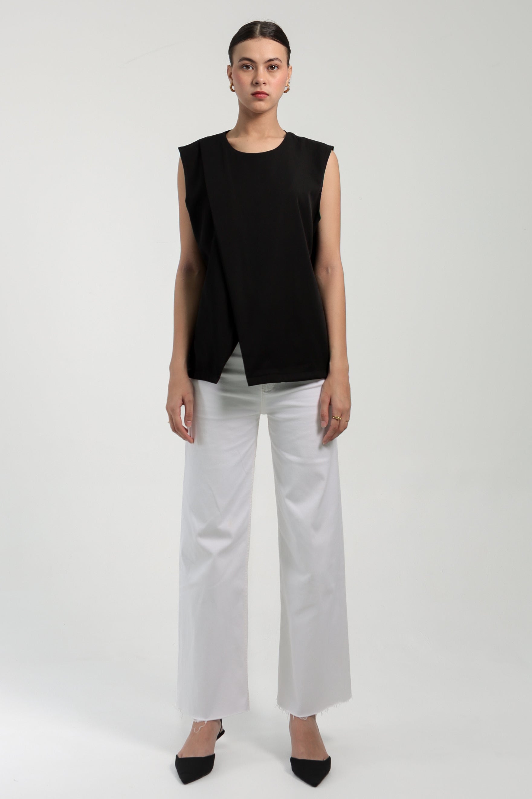 Victoria Assymetric Sleevesee