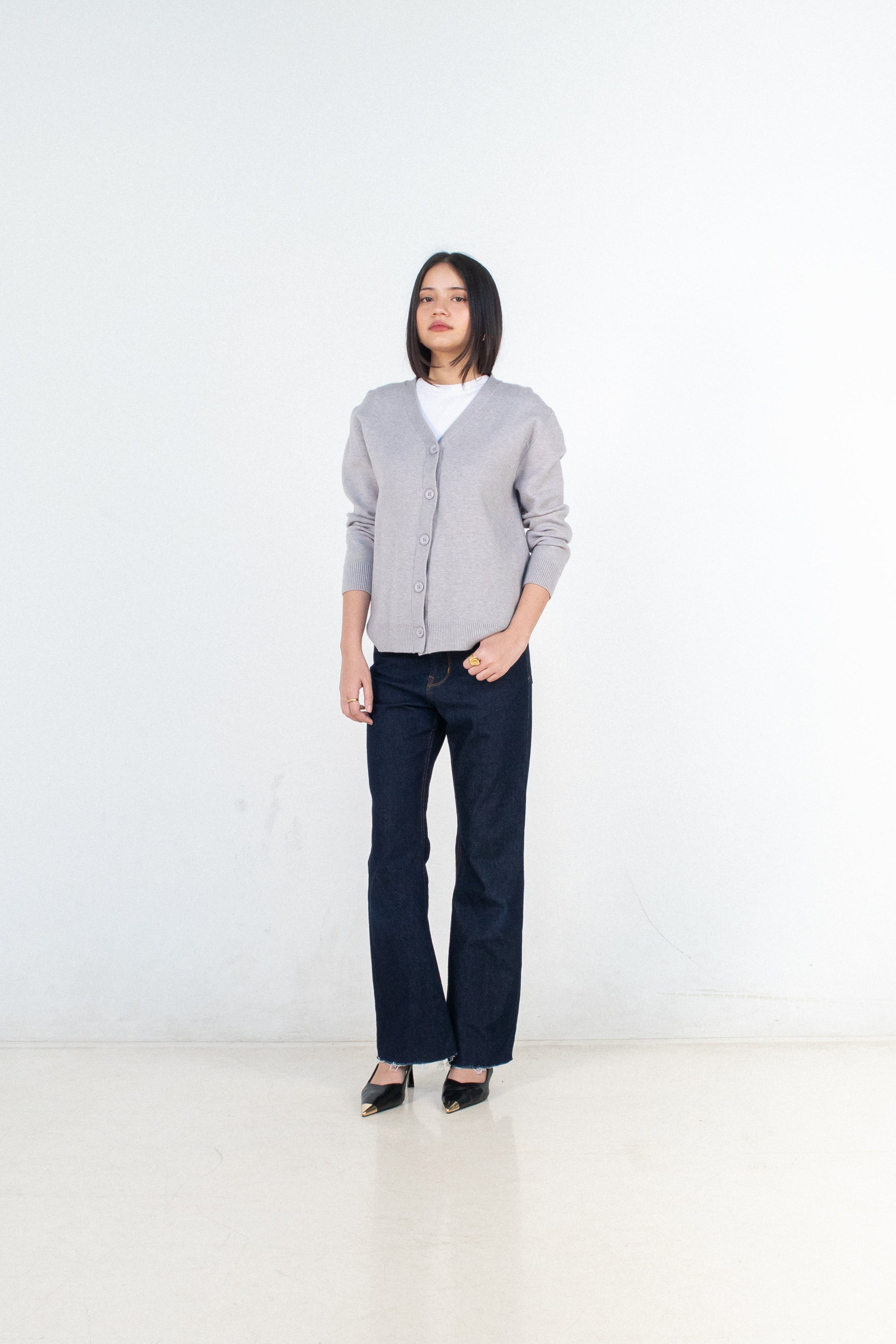 Kia V-neck Cardigan