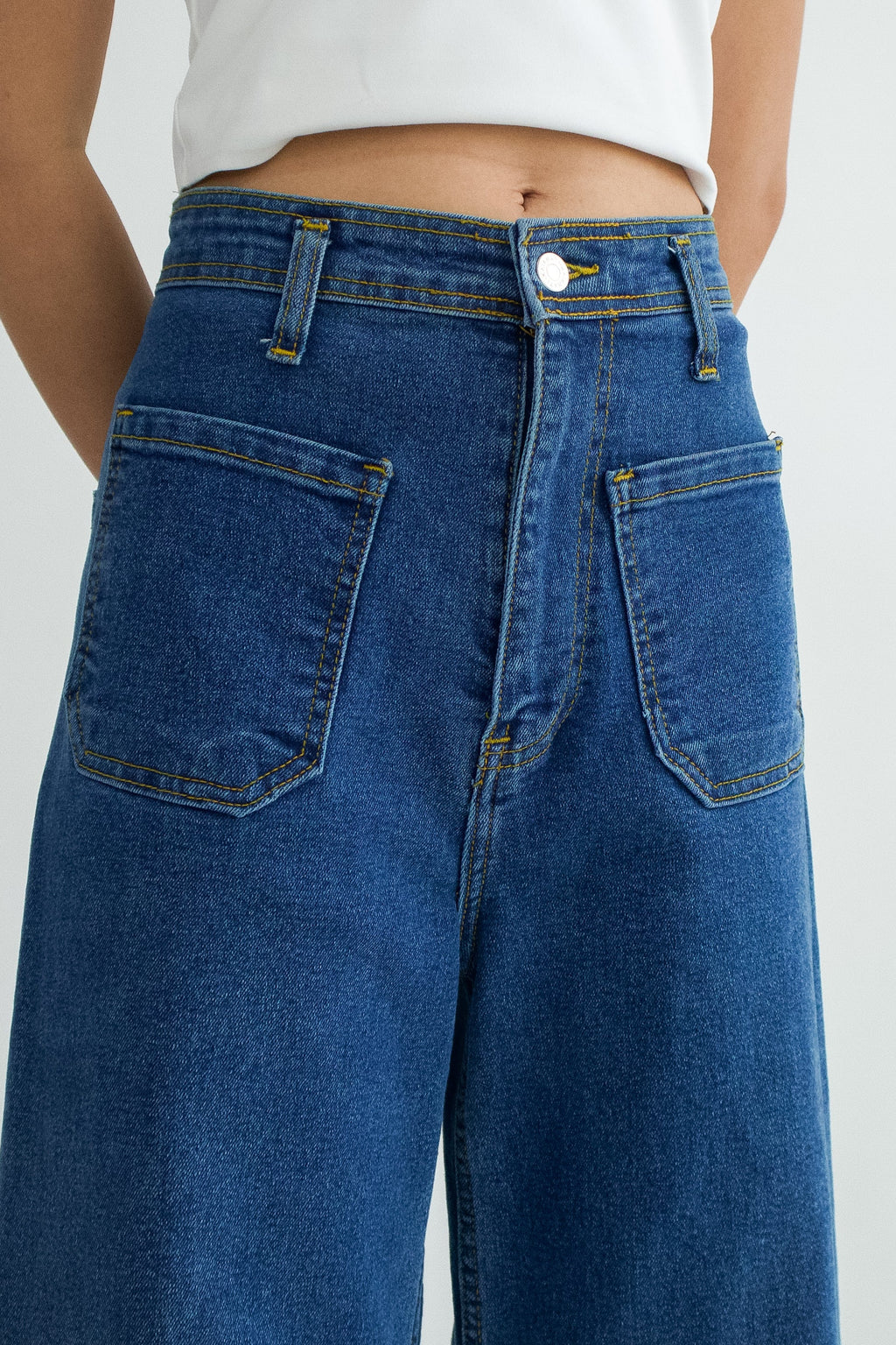 Dania Straight Jeans