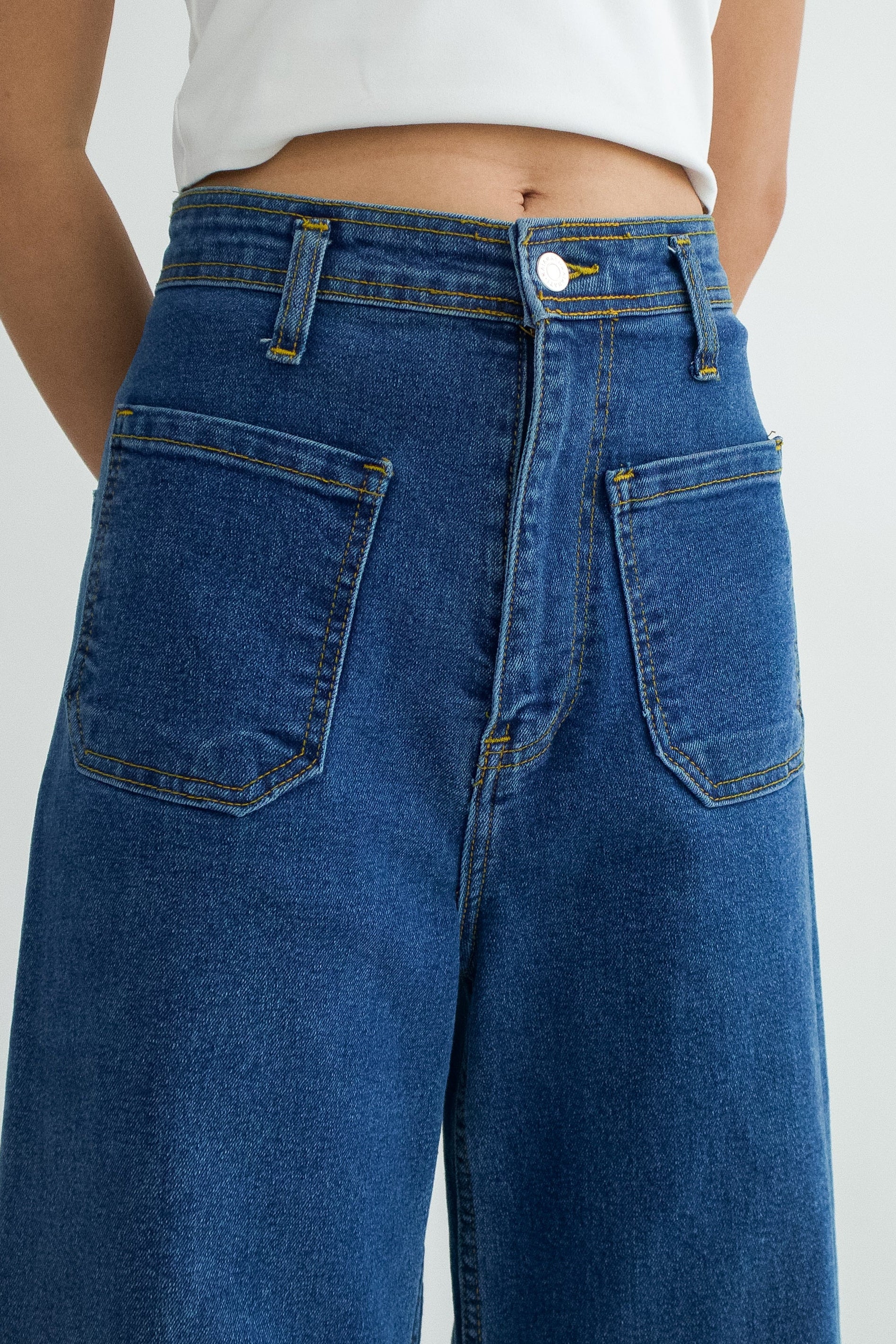 Dania Straight Jeans