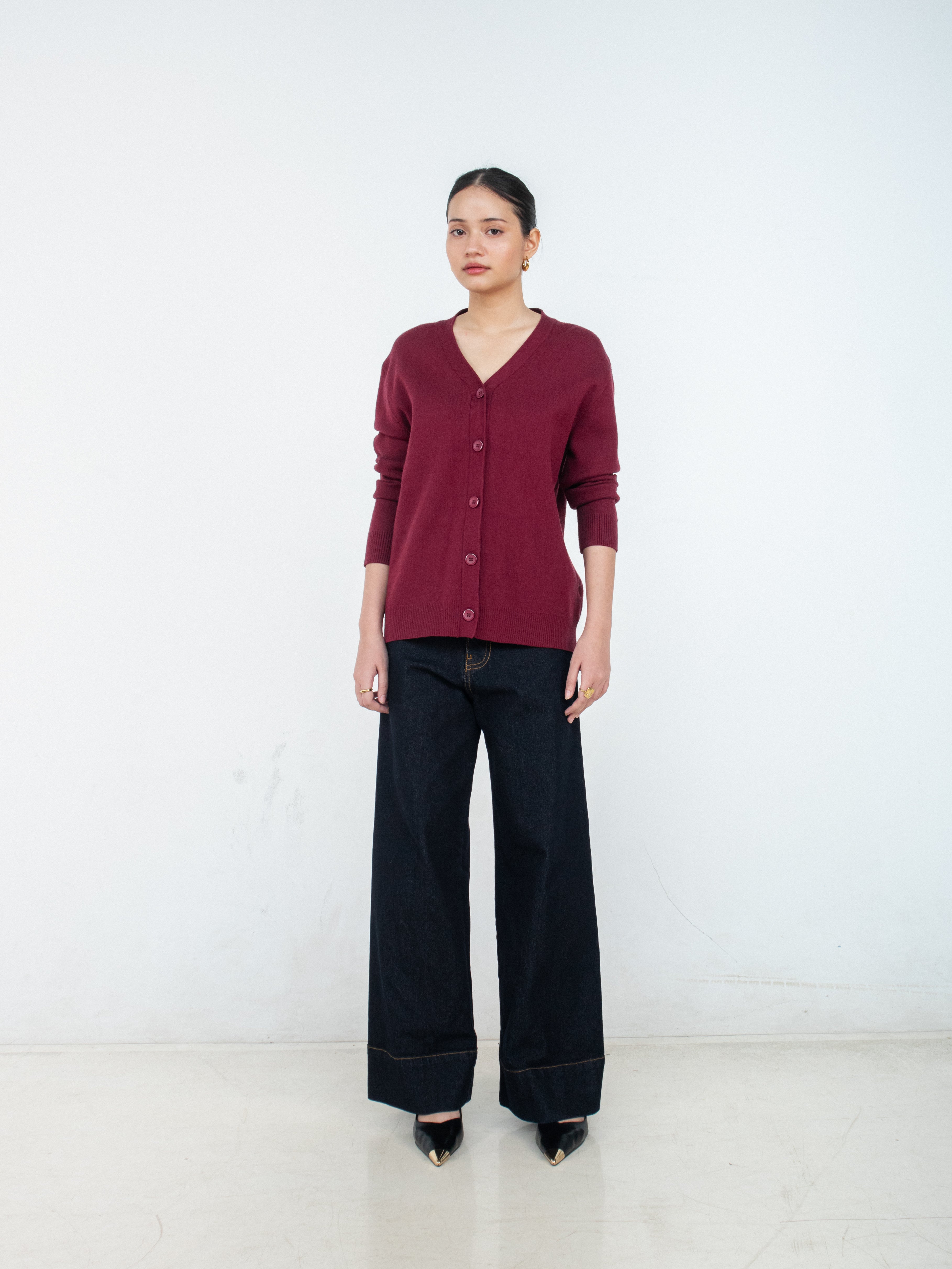 Kia V-neck Cardigan