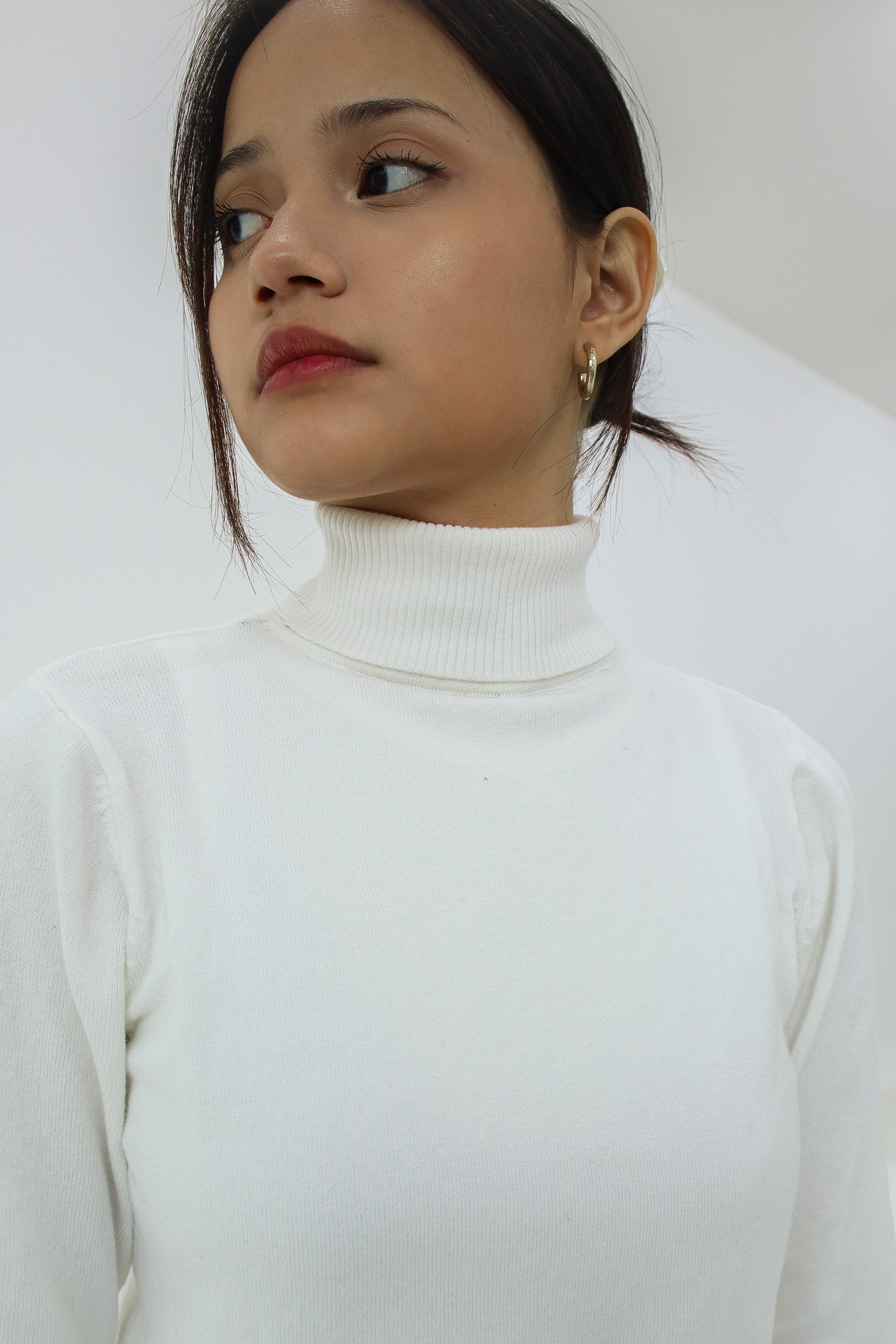 Bia High Neck