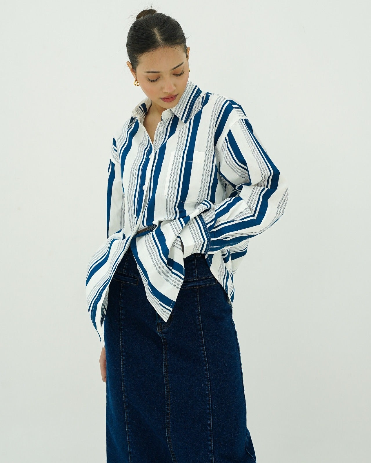 Tania Basic Oversized Shirt with Pocket Striped Ocean Blue